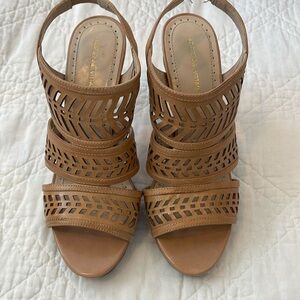 Women’s heeled sandals